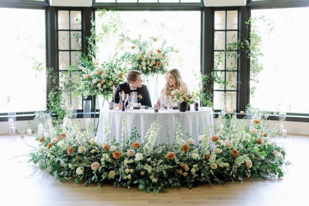 Budgeting for Blooms: Navigating Wedding Flower Expenses